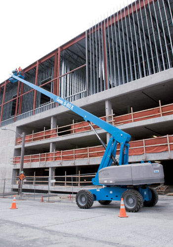 Genie S85 Telescopic Boom (2006) - Image 2