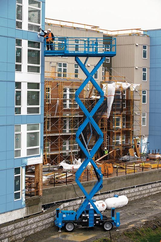 Genie Scissors Lift GS4390 RT (2002)