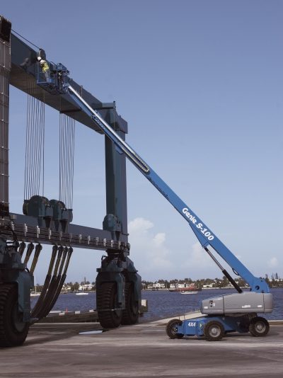 Genie Telescopic Boom S100