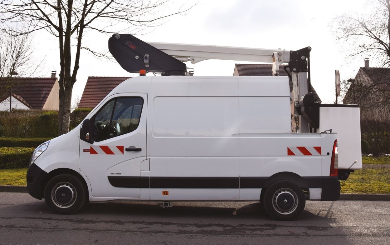 Klubb K38P Van Mount Hoist - Image 4