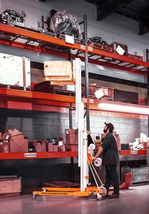 Snorkel ML12C Material Lift
